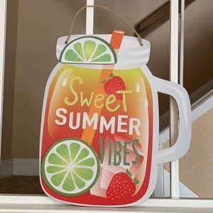 NEW | Sweet Summer Vibes Sign